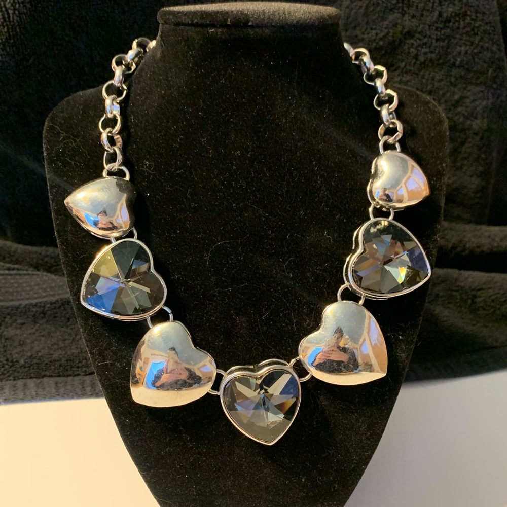 Chunky heart necklace